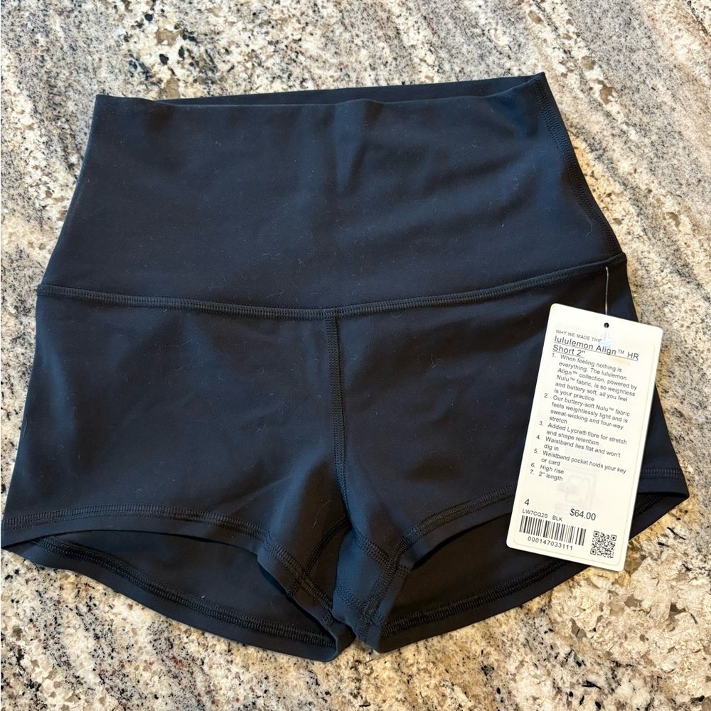 NWT black lululemon align HR short 2”